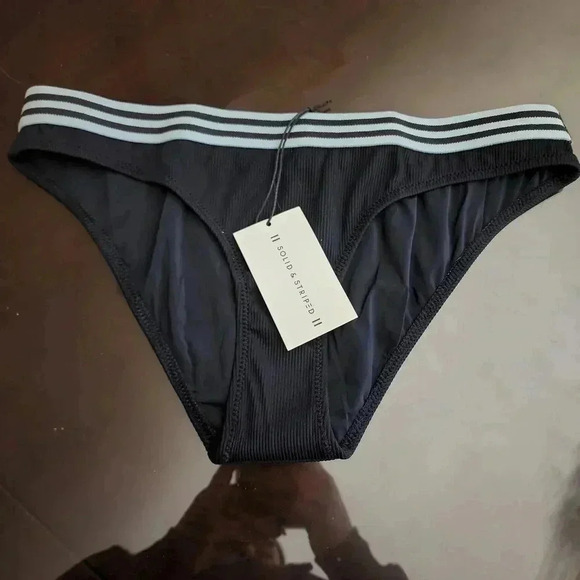 SOLID STRIPED BIKINI BOTTOM - Picture 1 of 3